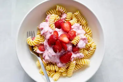 A tennis star praised strawberry and yogurt pasta. Wimbledon gasped.