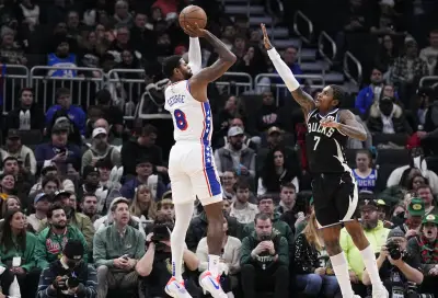 Instant observations: Buoyed by balance, Sixers beat Bucks, sweeping back-to-back