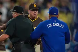 Benches clear, Shildt tossed, but Padres escape L.A. with 5-3 win